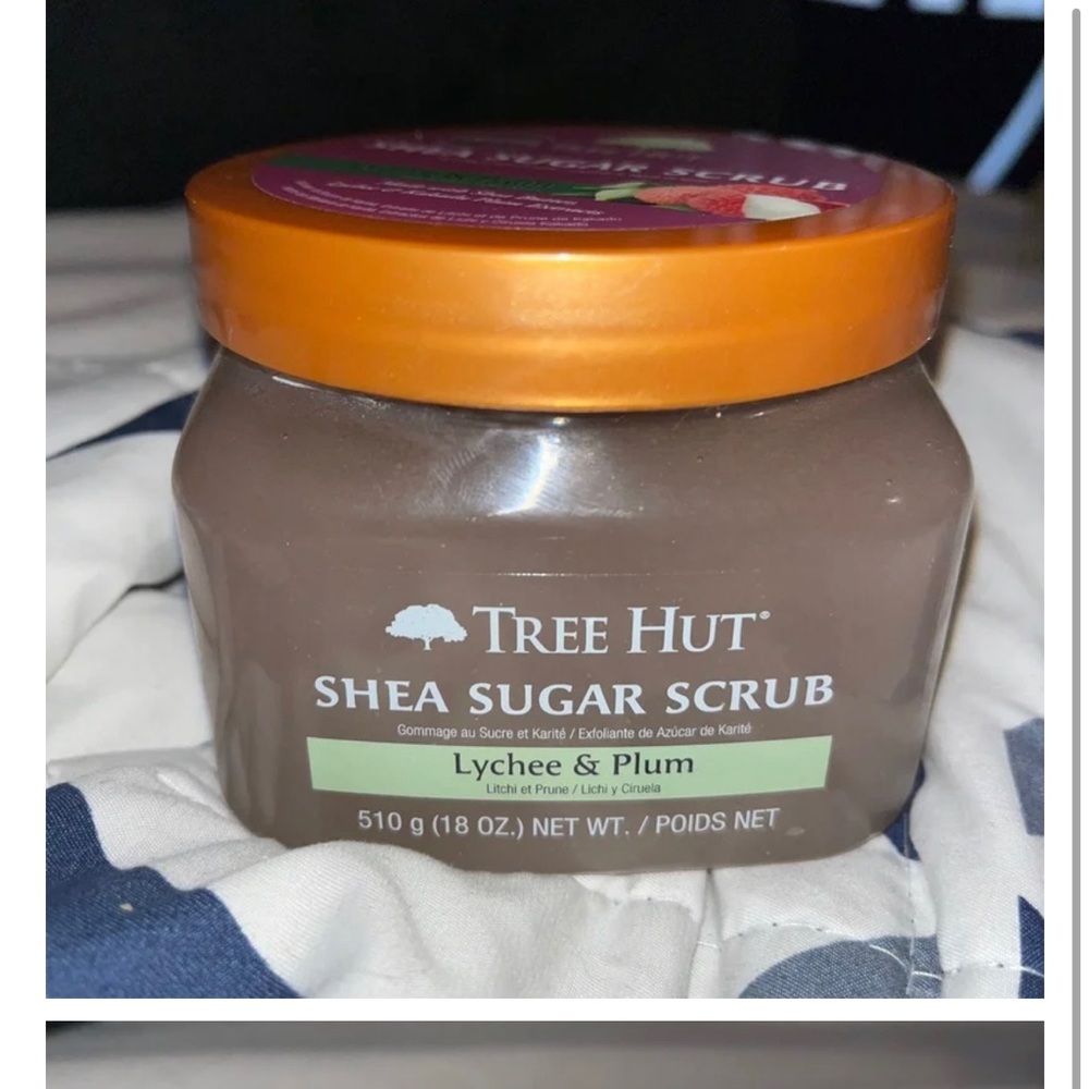 Rare Tree Hut Scrub